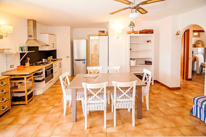 Appartamento grande ed elegante, vicinissimo alla spiaggia e al porto