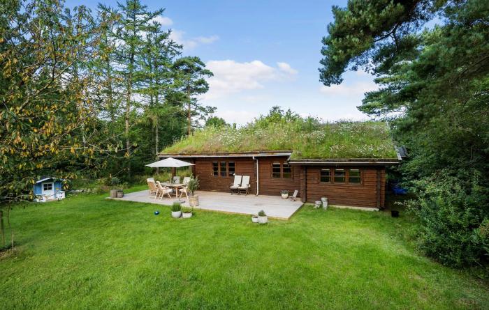 3 Bedroom Beautiful Home In Melby