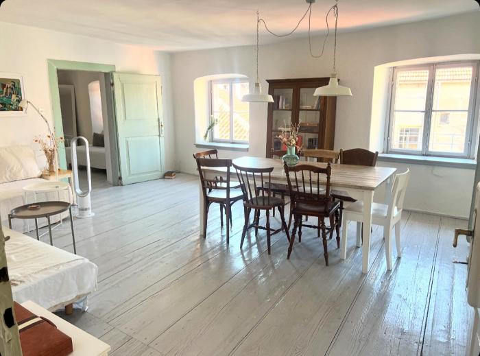 Light filled spacious penthouse in Šibenik city centre