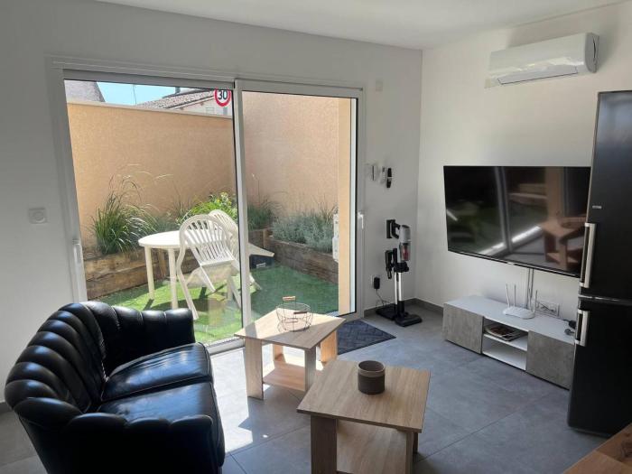 House 10 with 1 bedroom lechaffardcom