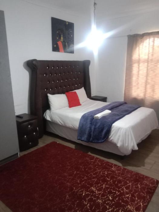 46 on Kowie TBT guest house