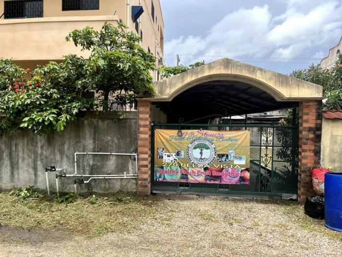 FourStoners Boutique BNB