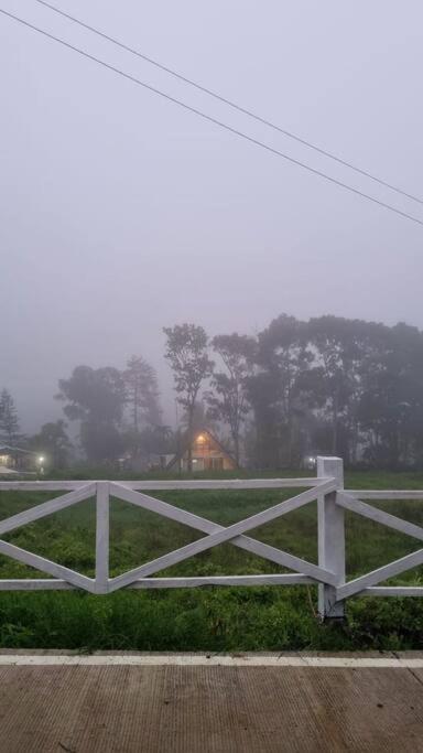 Casa Manta Mountain home, pool, bonfire, camping