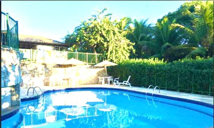 Búzios Praia da Ferradura Linda casa dentro de Condomínio com toda infraestrutura - água e luz inclusos na tarifa