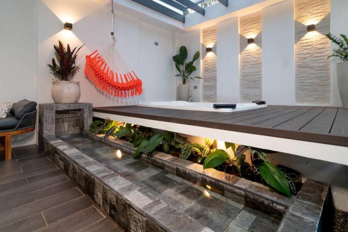 Amara House Arenal Central location