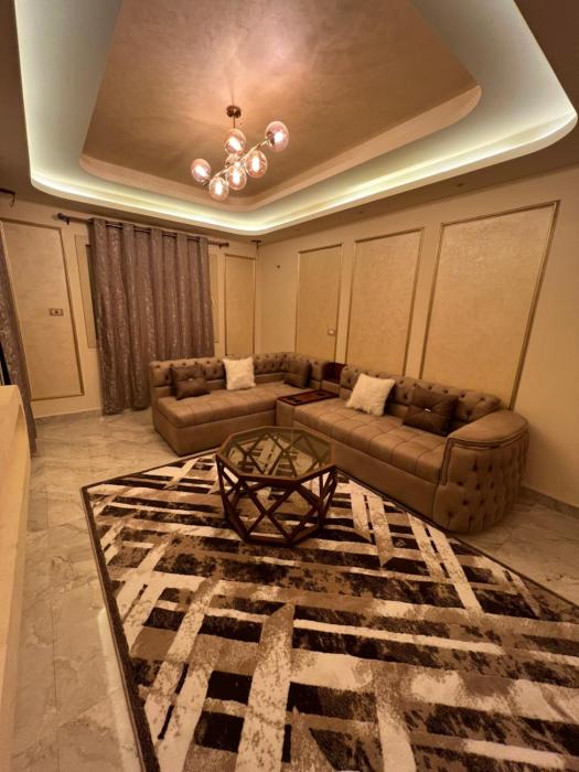 شقة في المنيل