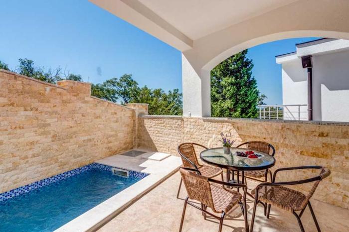 Villa Hanna Apartments