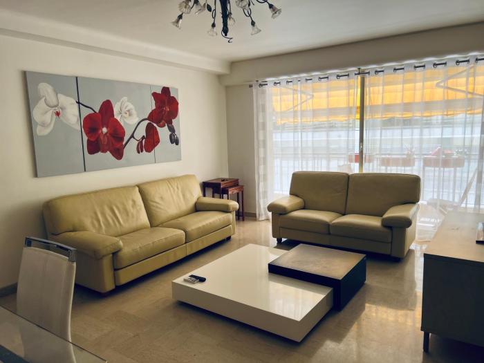 CARRE DOR - Appartement 3P - Antibes Centre - Carré dOr