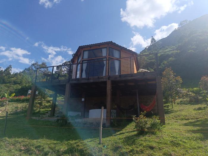 Cabaña al aire libre en Macheta Cundinamarca - Tiny House - Glamping Caelum