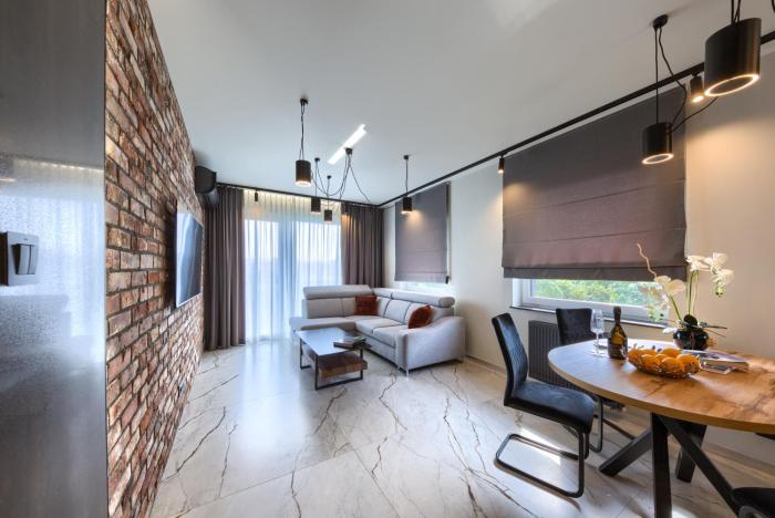 Small Venice Apartments