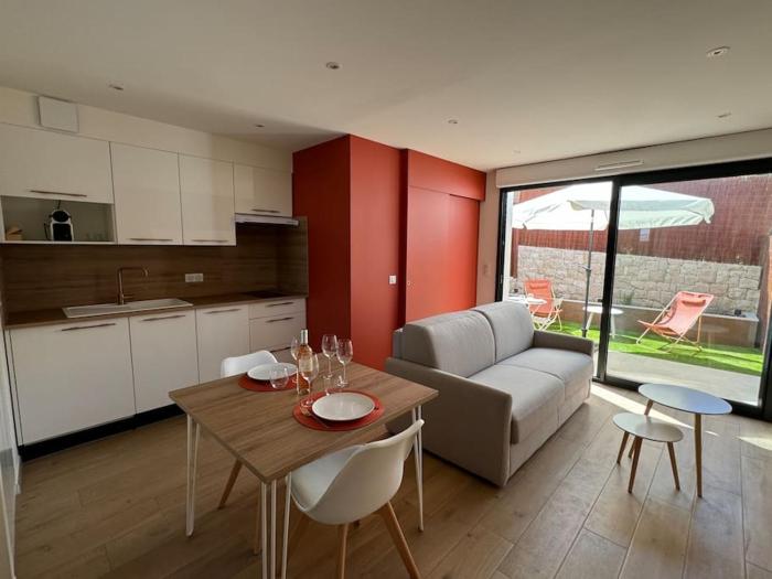 Studio avec jardinet proche mer