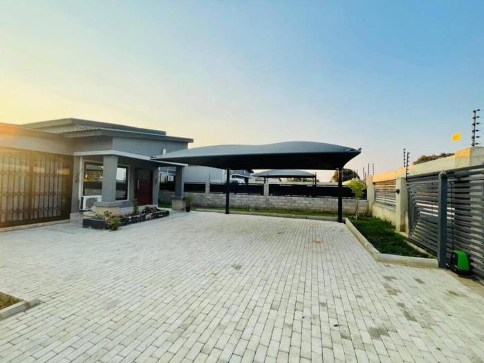 Peaceful escape in the middle of nowhere