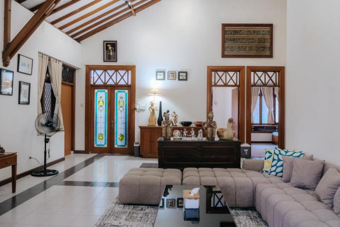 Omah Sawo Guesthouse Jogja