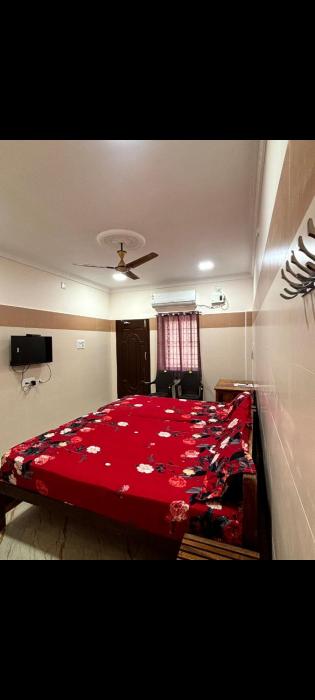 AJR HALL AND AC ROOMS