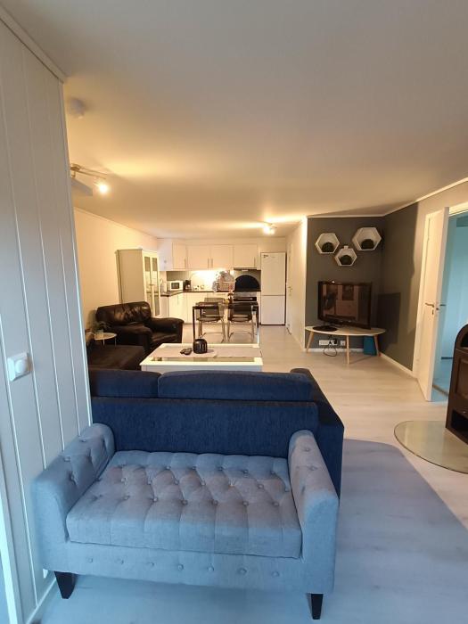 3-roms leilighet, innsjekk uten vert. Egen inngang