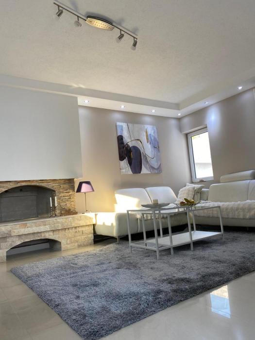 Little Springs Apartment