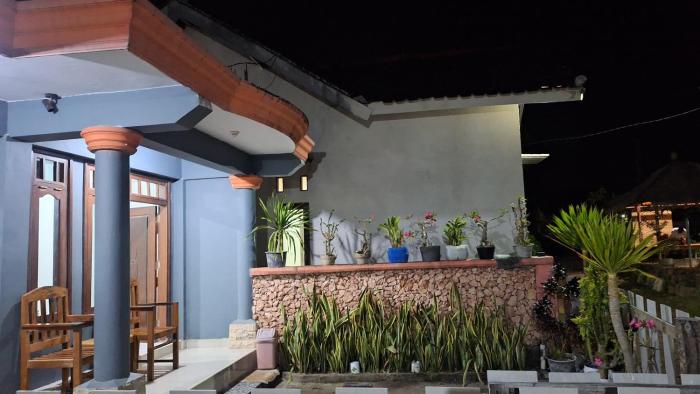 Bougenville Village House