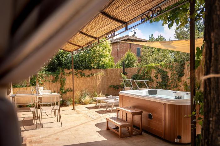 Fontarcella, Heart & Roots