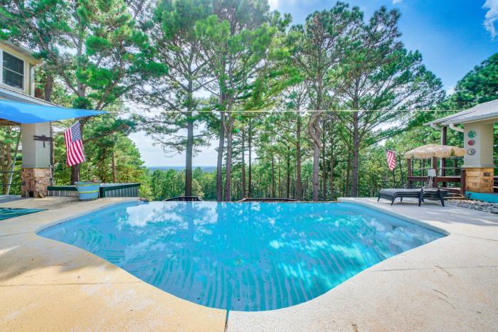 Broken Bow Escape with Mountain Views and Pool Access!