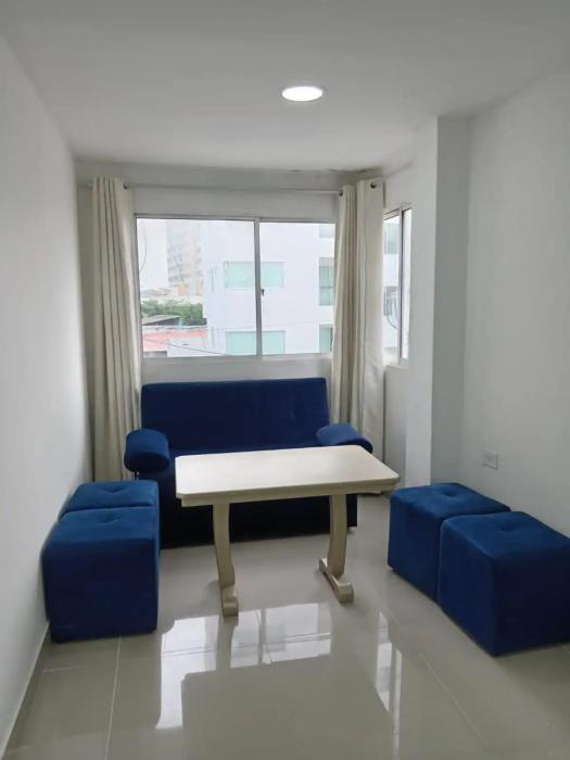 EM3-2G APARTAMENTO DE 4 HAB EN ZONA RESIDENCIAL CON AIRE ACONDICIONADO Wifi Y PARQUEADERO