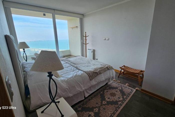 Espectacular Departamento en Reñaca - Viña con hermosa vista al mar y piscina temperada