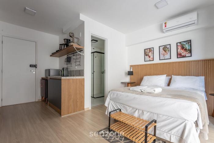 Stúdio na Liberdade 270m do metrô MOL0502