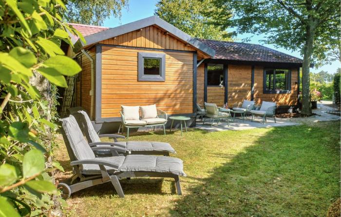 3 Bedroom Amazing Home In Heinkenszand