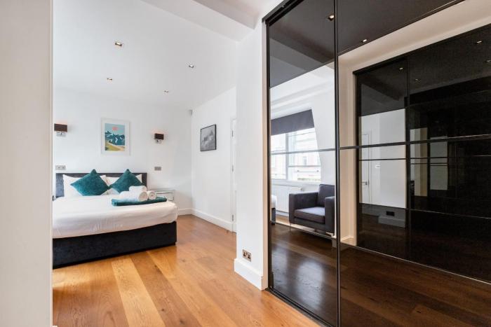 BnBNova - 2BR - The Heart of Soho