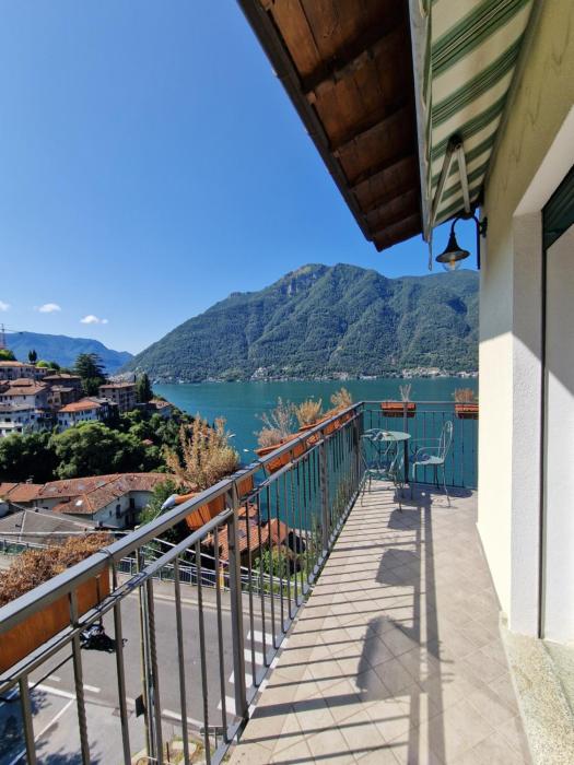 Casa vacanze Flora con vista lago