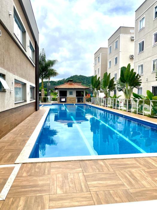 Apartamento inteiro 2 quartos com piscina Camboriú
