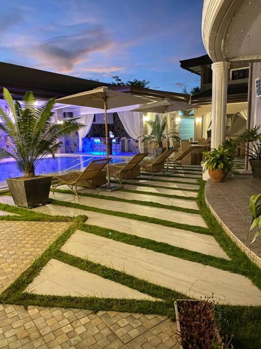 Elle Casa is a modern-European inspired house coc