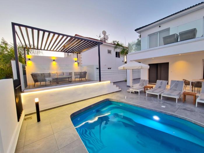 Sunshine Villa Ayia Napa