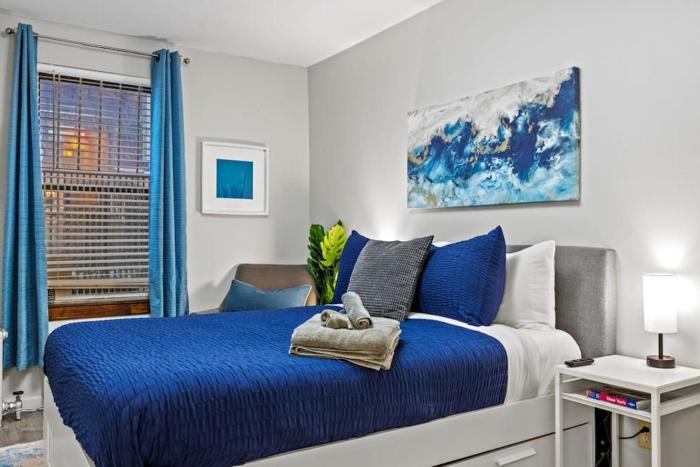 Central Location Studio, Walk to Times Square