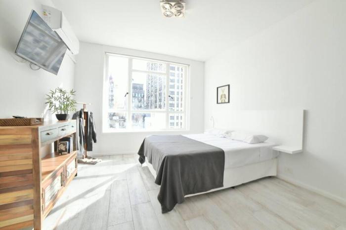 Maipu 812 VI by depptö