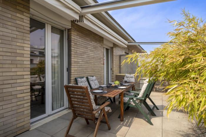 Glamorous Terrace Excl 3bdr a 300mt da Centrale