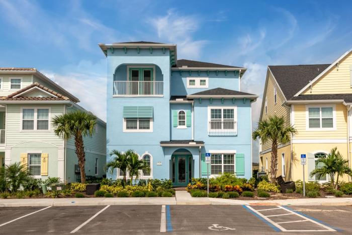 Beautiful Cottage With Private Pool Near Disney With Margaritaville Resort & Island H20 Access - 8153Su