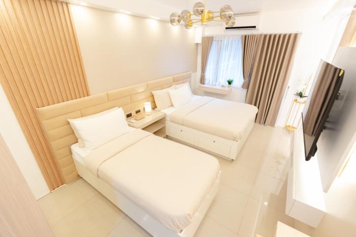 Hotel-Like Staycation1 MOA Pasay