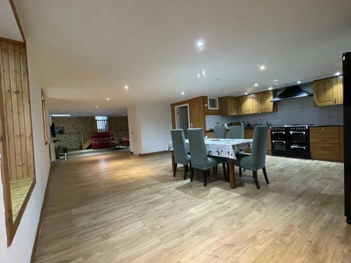 Sunshine three bedrooms Apartment