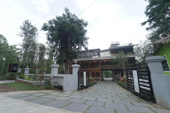 Tuskermark Safari Retreat