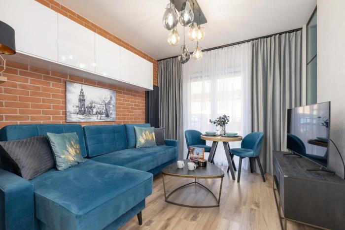 Lux Kraków Apartment with Parking & AC just 1,5 km from Main Square by Renters Prestige