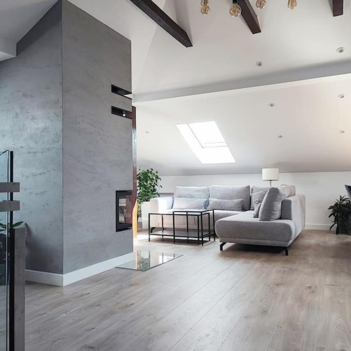 Stylowy Apartament z ogrodem