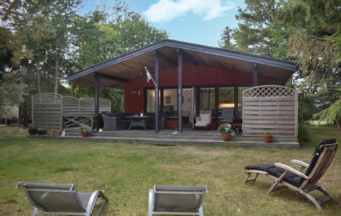 Pet Friendly Home In Beddingestrand