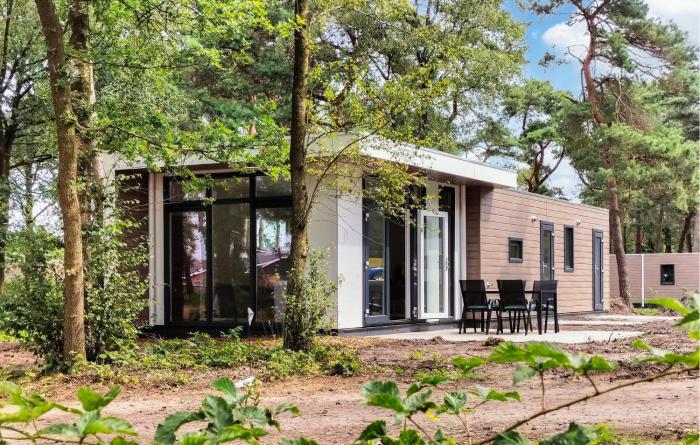 2 Bedroom Amazing Home In Hellendoorn