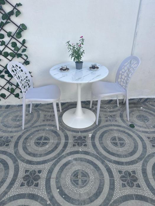 The Garcias Village B