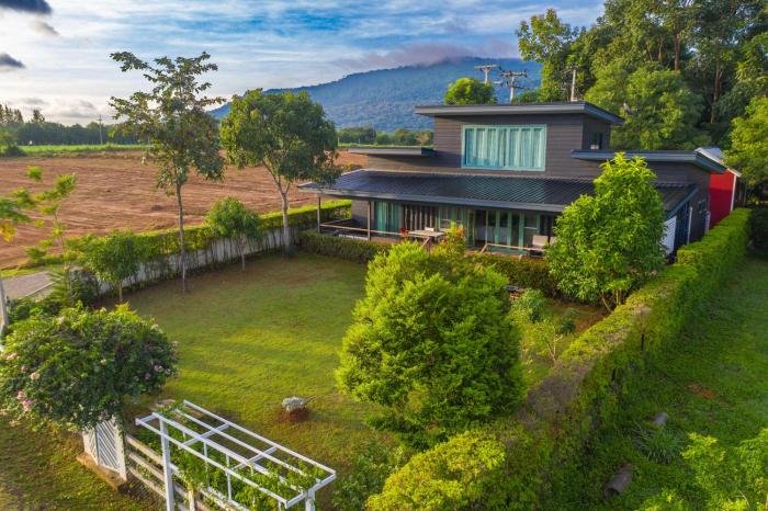 Barn House Pet Friendly