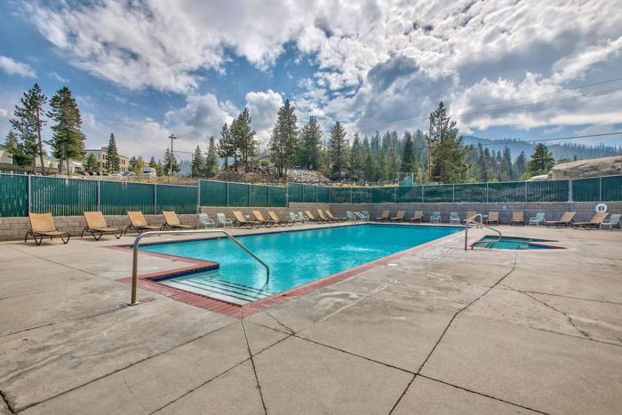 Luxe 4 lake Tahoe Luxury With Hot Tub