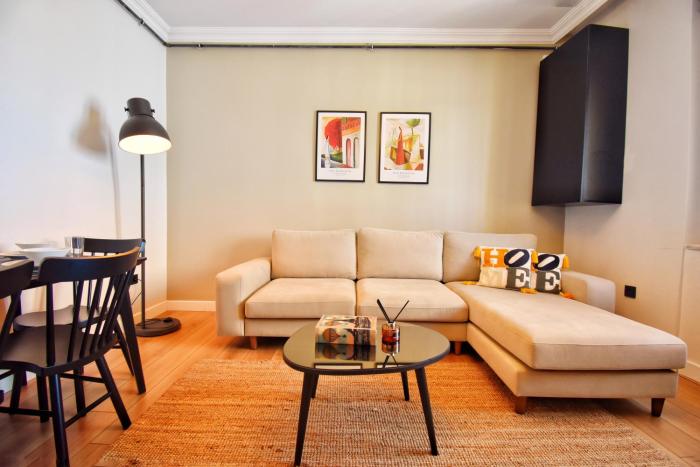 Cozy Renovated 3BR near Taksim- Santur D10
