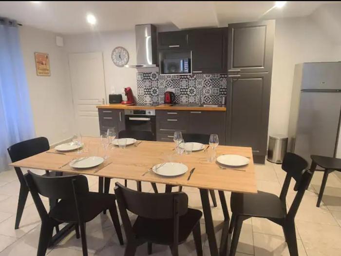 Maison de bourg vigneronne avec 3 chambres et tout confort, idéale pour la campagne ! - FR-1-586-44