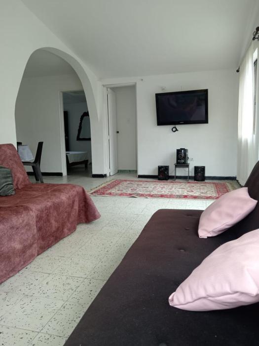 Casa familiar cerca a Parque Metropolitano del Café, Aeropuerto, Terminal de Transporte, Villa Olímpica, Estadio, Expofuturo