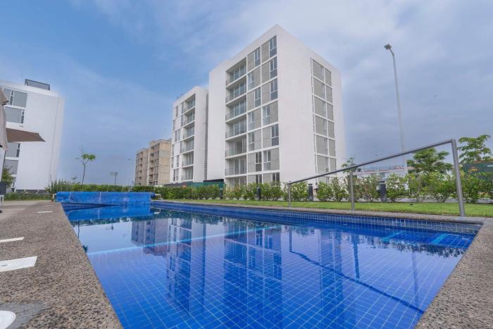 Modern Apartment with Terrace and Pool Access